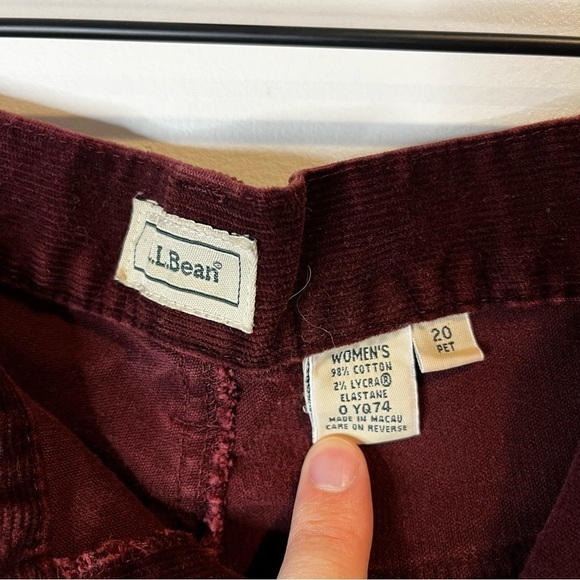 Women’s | L.L. Bean Burgundy Corduroy Bootcut Jeans | Size 20 Petite - Picture 7 of 10